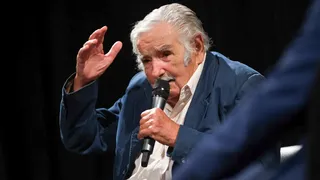 "Pepe" Mujica reveló que tiene un tumor en el esófago: "Mientras el rollo aguante, voy a seguir"