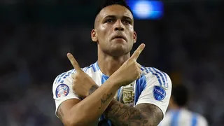 Copa América: con goles de Lautaro Martínez, Argentina le ganó 2-0 a Perú y terminó primera en el Grupo A